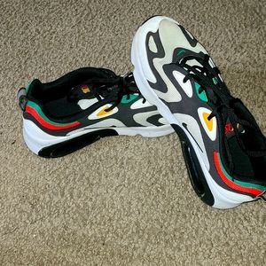 Nike Air Max 200 (GS)